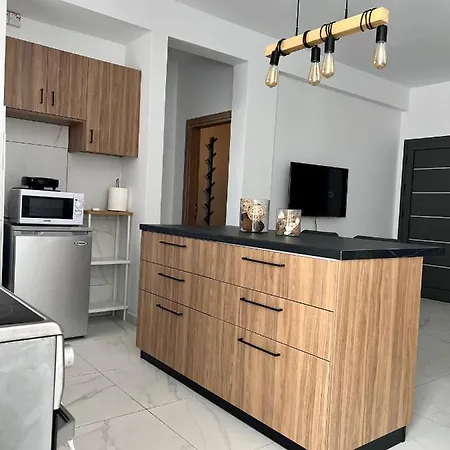 Luxury Industrial House 8 Apartment