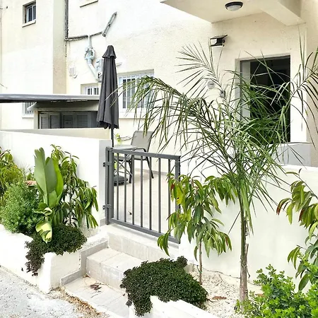 Luxury Industrial House 8 *